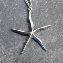 Starfish pendant necklace P18