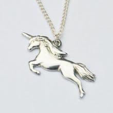 Unicorn pendant P100