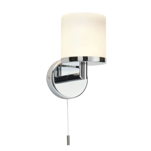 Saxby Lipco 1lt Wall IP44 28w SW 39608 By Massive Lighting