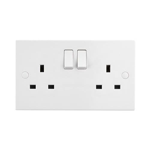 Saxby Square Edge 13A 2G SP Switched Socket SE421 By Saxby Electrical