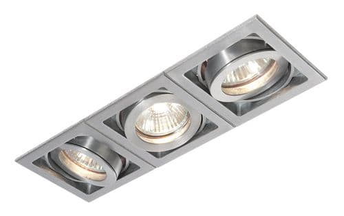 Saxby Xeno Triple 52409 By Massive Lighting