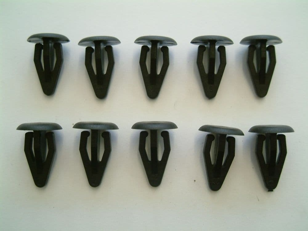 Black plastic door panel clip set of 10