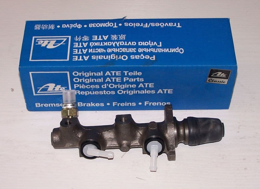 Brake Master Cylinder VW Beetle 1302 & 1303 models Right hand drive
