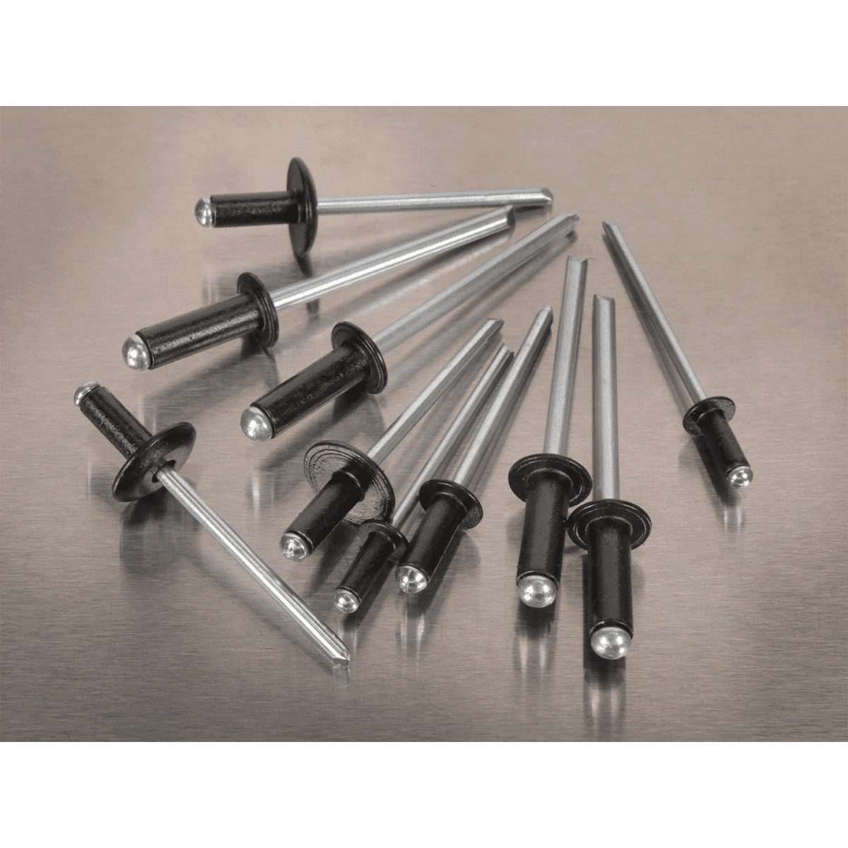 Rivet Assortment 200pc Black Anodised AB074BR