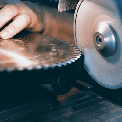 Saw, knife & planer grinding wheels