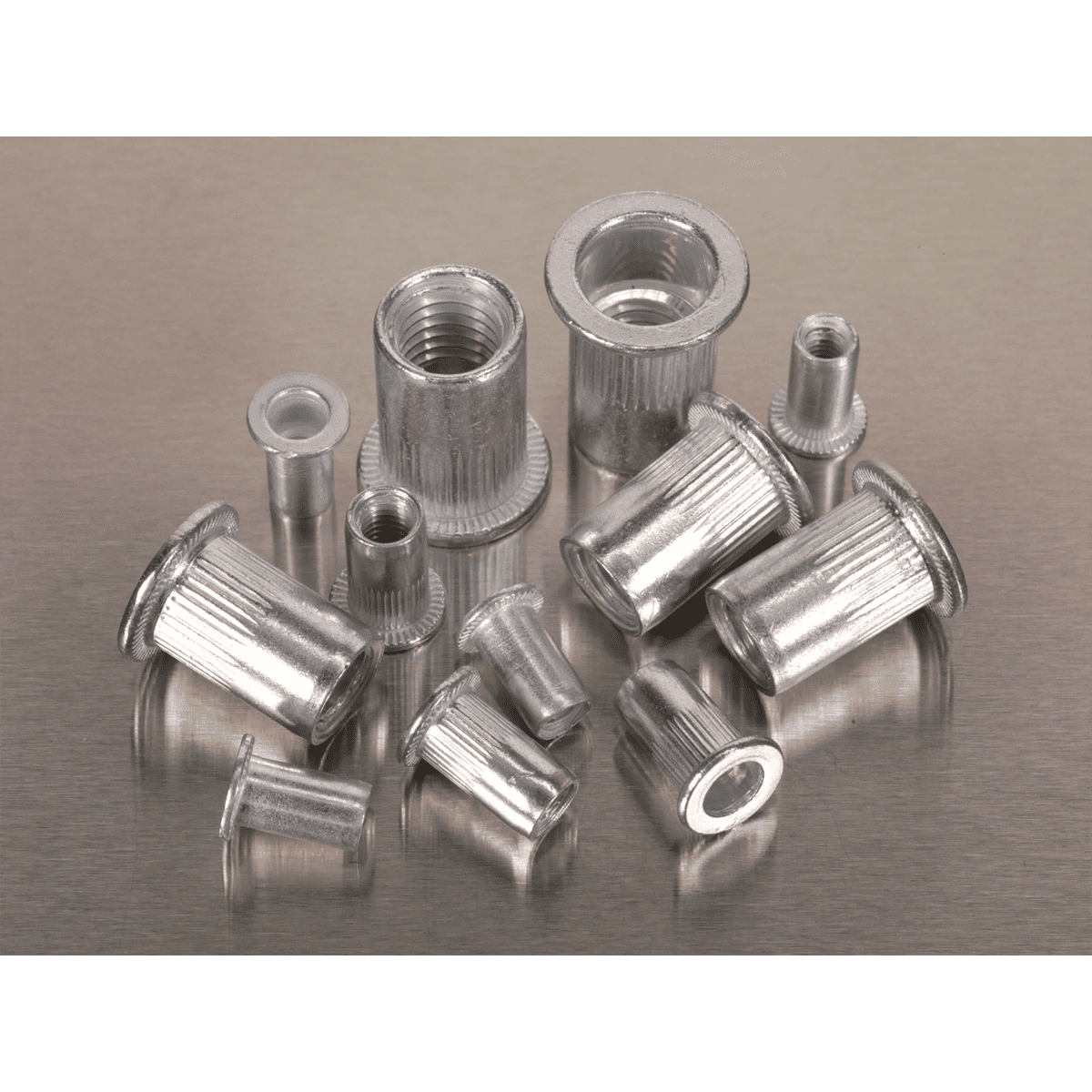 Threaded Insert Rivet Nut Assortment 200pc M4M8 Splined Metric AB073TI