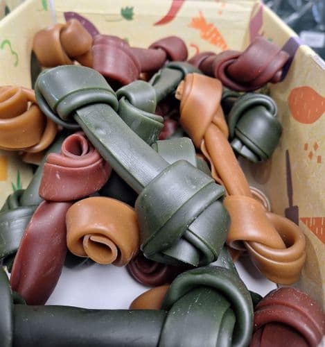 Knotted Bones fruit treat x 5