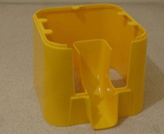 Beaver RB16 Yellow House Body - New