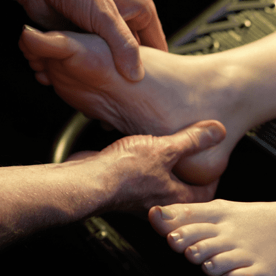 30 minutes Thai Foot Massage