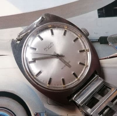 Avia 1960s 17 Jewel incabloc Manual