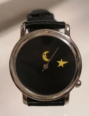 Crazy hands Moon & stars black dial quartz