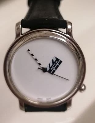 Crazy hands Movie Action design quartz