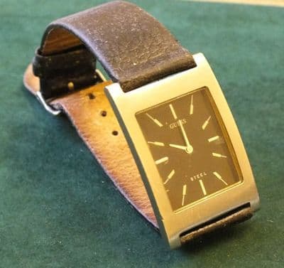 GUESS Steel Gents watch Model: G65044G untested