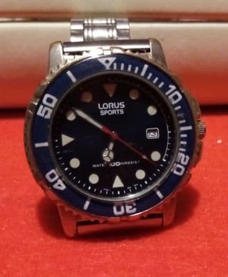 Lorus quartz divers style all stainless