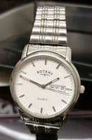 Rotary day date quartz