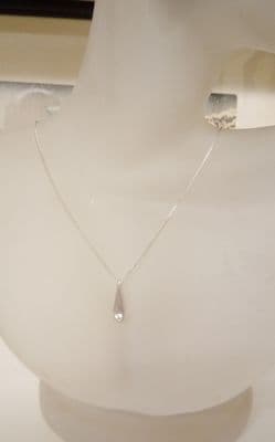 Tear drop 925 silver pendant CZ stone with chain