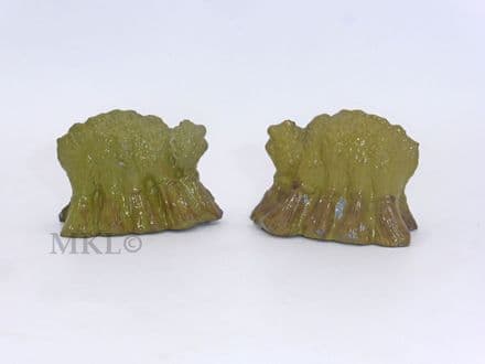 Britains Farm Set - Wheat Sheaves x 2