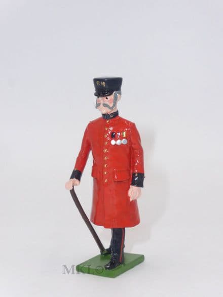 S&S - SS6 - Chelsea Pensioner Walking