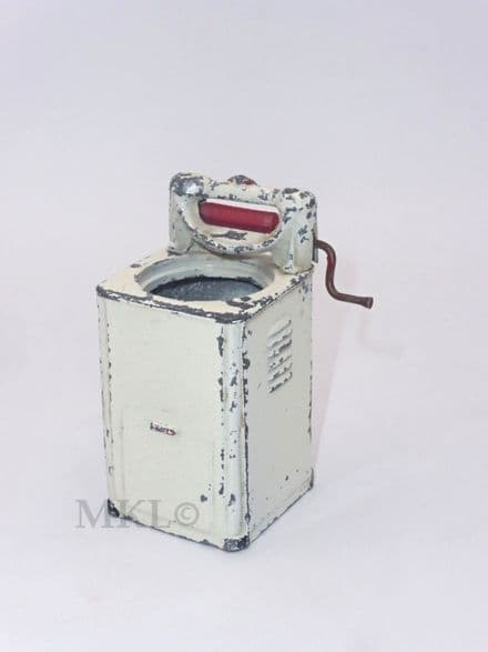 Taylor & Barrett - Washing Machine & Mangle for Dolls House