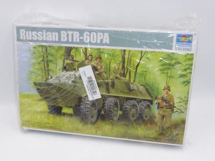 Trumpeter Kit 01543 Russian BTR-60PA Armoured Personnel Carrier (APC) 1:35 Scale