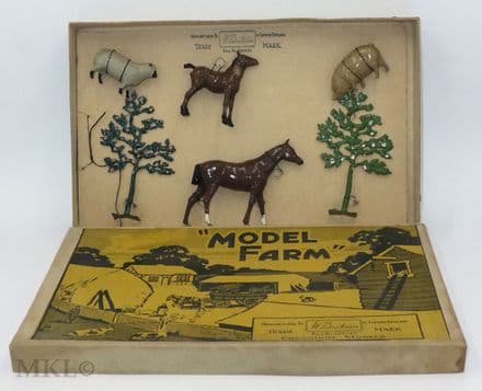 W Britain - 73F Model Home Farm