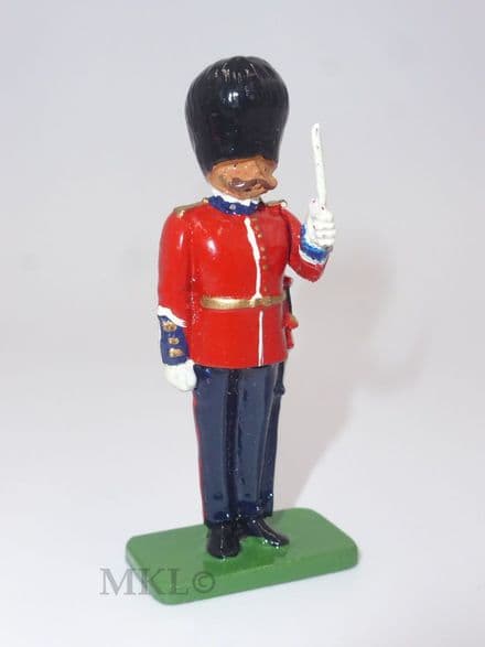 WB00328 - Scots Guards Bandmaster