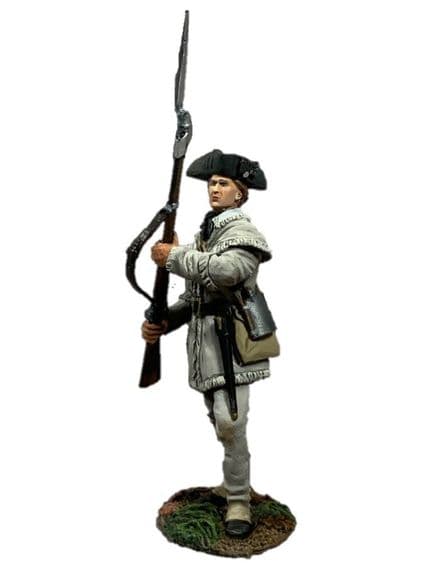 WB16137 - Continental Line in Hunting Shirt Standing Alert