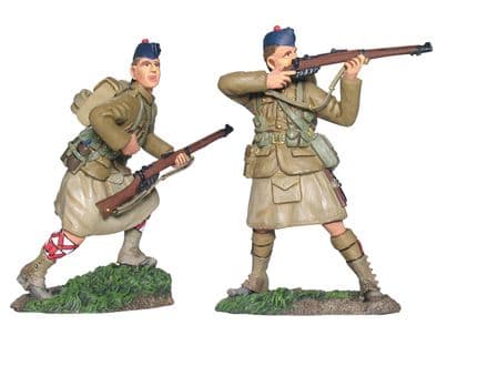 WB17949 British 42nd Black Watch Highlanders Firing