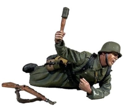 WB25167 - German Grenadier in Greatcoat Prone Throwing Grenade, 1942-45