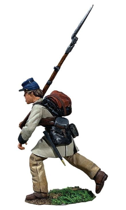 WB31368 - Conf. Texas Brigade Inf. Advancing at Right Shoulder, No.2