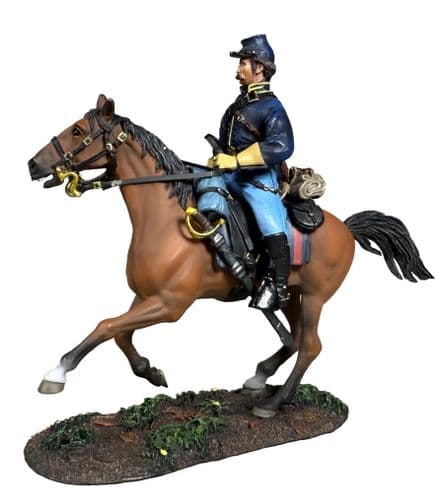 WB31440 - Union Cavalry Trooper Mounted on Trotting Horse No.2