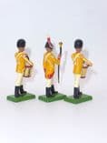 William Britain 3 Figures of the Kings Own Border Regiment