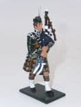 William Britain 48005 Piper Single Figure