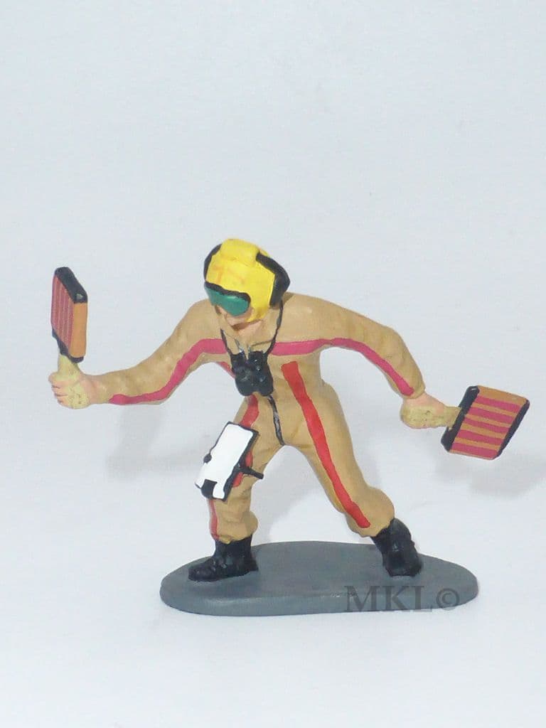 William Britain GI Joe LANDING SIGNAL OFFICIER Figure