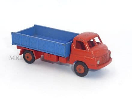 William Britains Lilliput Set LV608 - Red & Blue Civilian 3 Ton Truck HO/OO Gauge