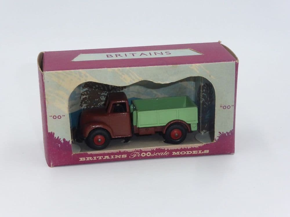 Vintage Britains Lilliput Farm 1 1/2 Ton Truck LV616