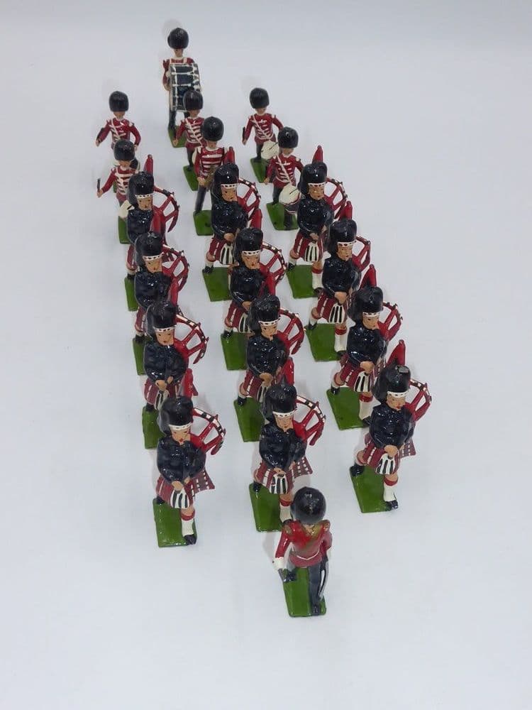 Vintage WB1722 - Pipes And Drums Of The Scots Guards