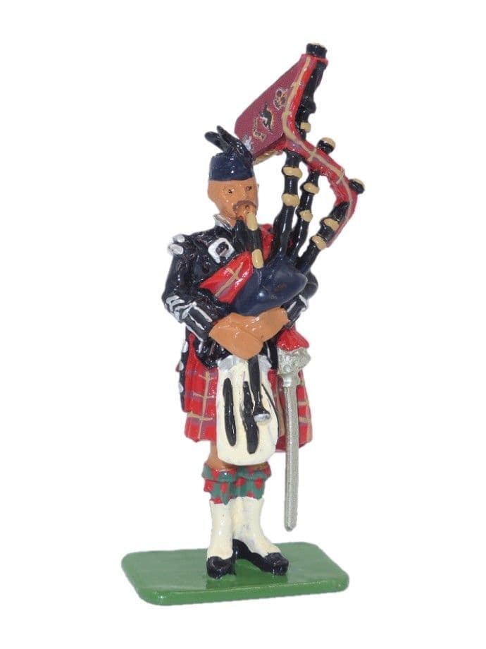 WB00214 Pipe Major - Scots Guards 1899