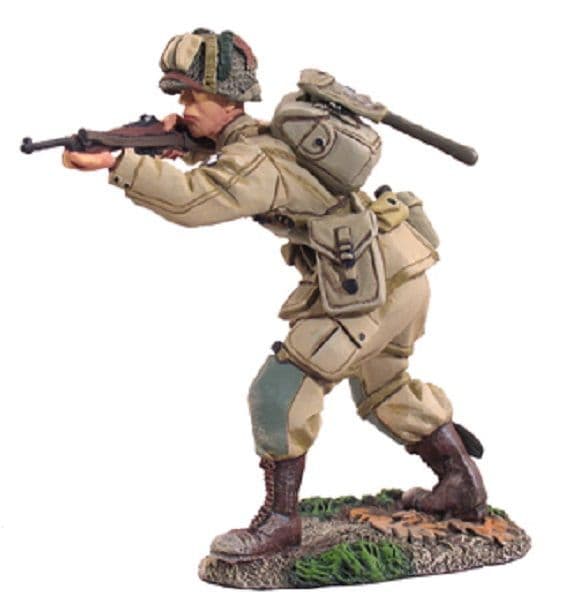 WB25013 - US 101st Airbourne Paratrooper Standing Firing Carbine-1 Piece Se in Clam Pack