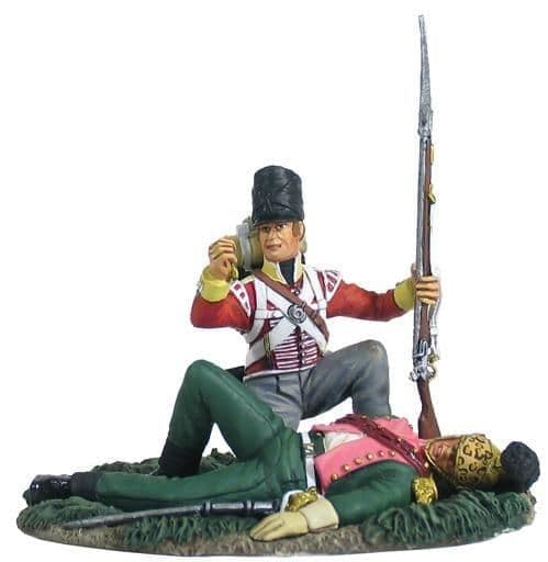 WB36125 British 44th Foot Light Company Looting French Officer