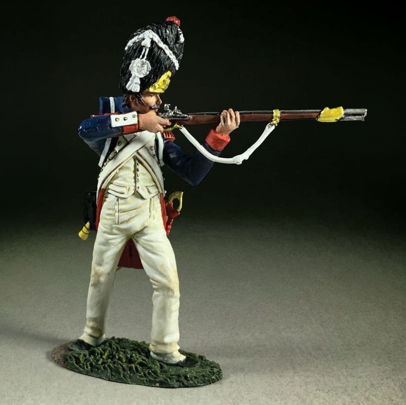 WB36180 French Imperial Guard Standing Firing at Will