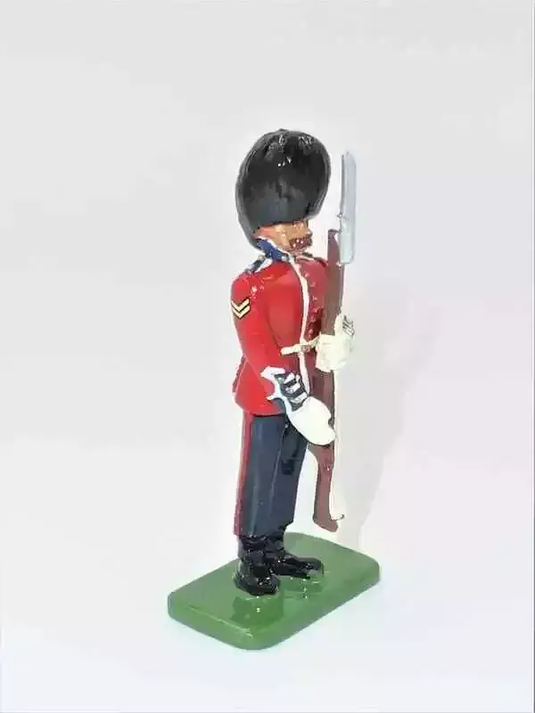 WB40107 - Scots Guards Collection Scots Guards Corporal Present Arms