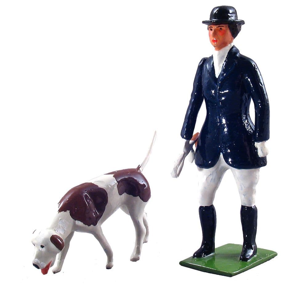 WB49502 Huntswoman and Hound - 2 piece set (Boxed)