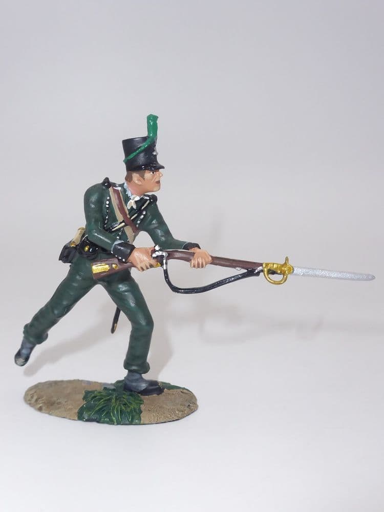WB50024C Napoleonic War, British 95th Rifles Charging 1815