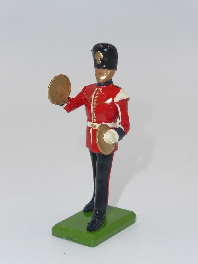 WB5191 Cymbals Player - The Royal Welch Fusiliers