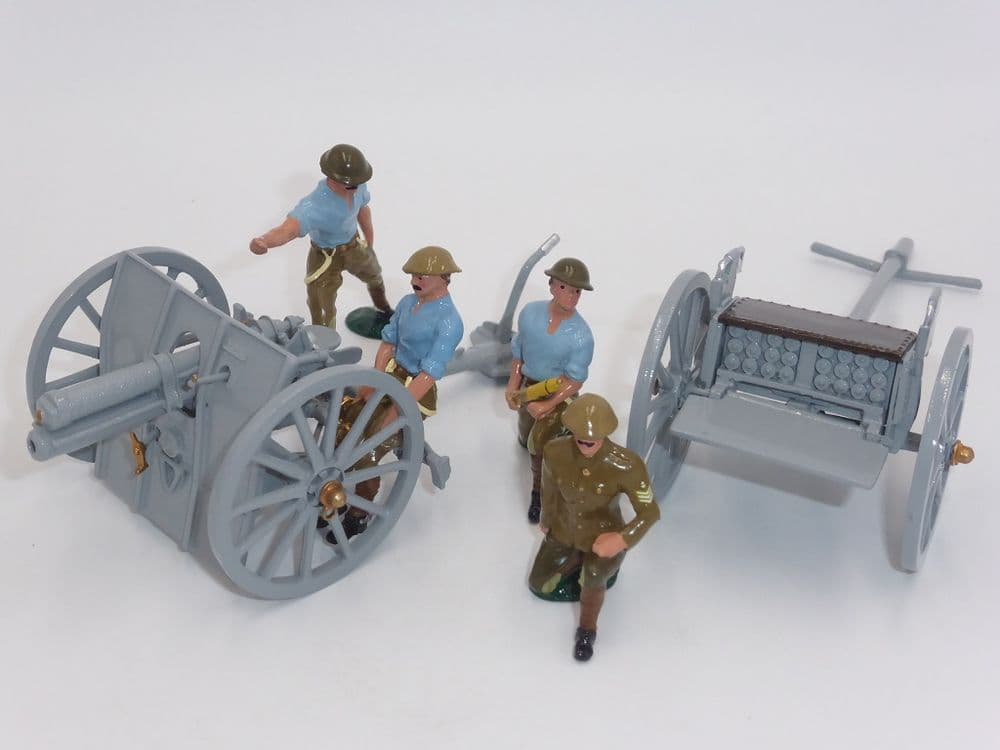 WB8919 - 13 Pdr, Gun & Limber of the R.H.A. with 4 Man Detachment