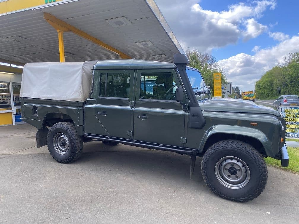 SOLD Land Rover Defender 130 DCB HCPU XLWB 2 4