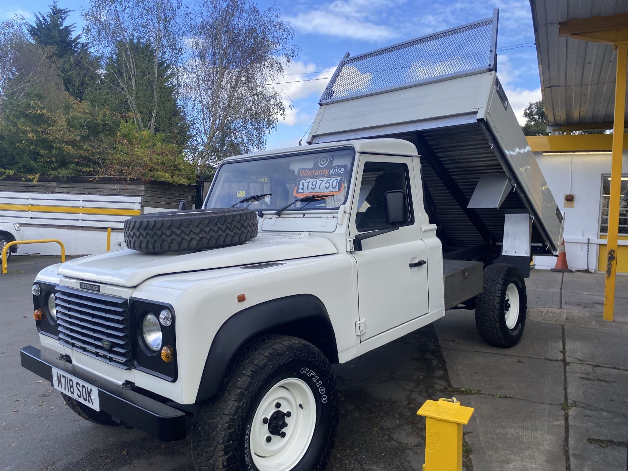 SOLD Land Rover Defender 300 TDi 130 Dropside Tipper Special Vehicle 1995