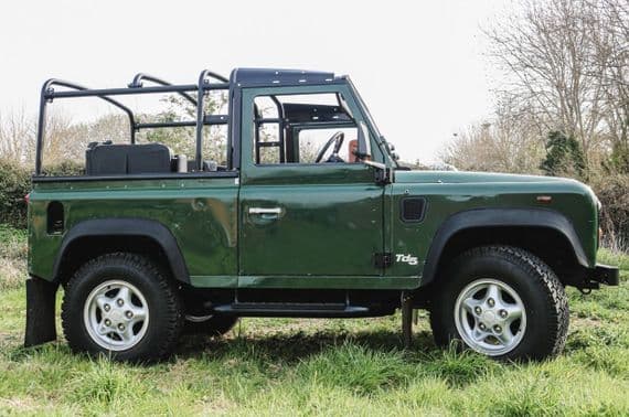 90 Soft Top Heavy Duty Bar Set with Canvas Hood