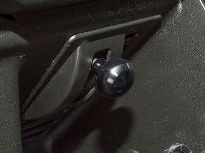 Defender Black Anodised Aluminium Single Vent Knob - DA8947